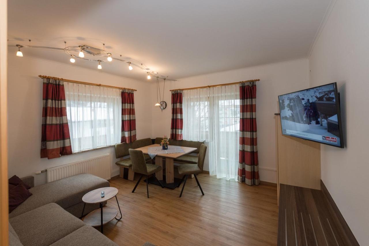 Gaestehaus Ingeborg Saalbach-Hinterglemm Extérieur photo