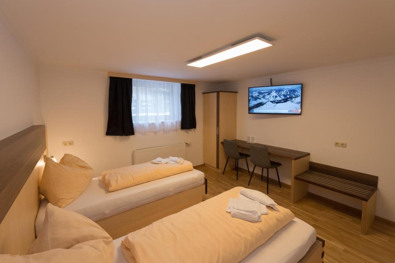 Gaestehaus Ingeborg Saalbach-Hinterglemm Extérieur photo