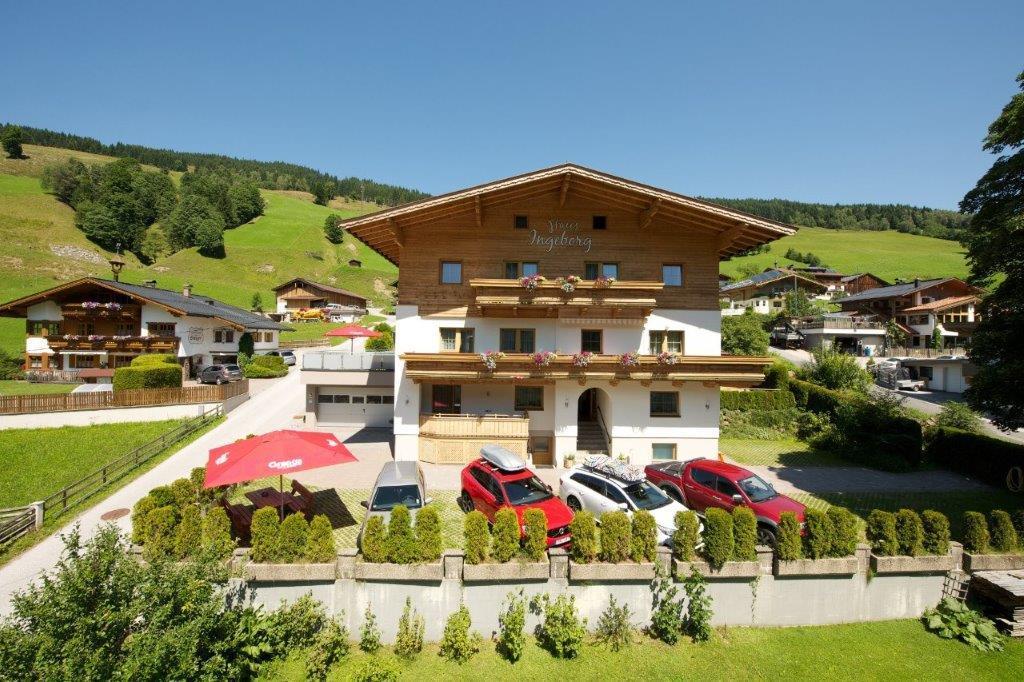 Gaestehaus Ingeborg Saalbach-Hinterglemm Extérieur photo